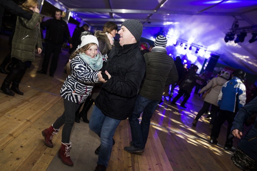 Sylwester w Krakowie 2016. Rynek Podgórski [ZDJĘCIA, WIDEO]