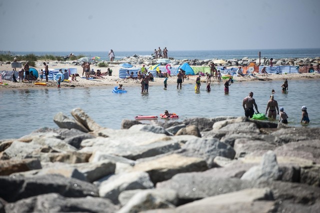 W sobotę pogoda będzie sprzyjać plażowaniu.