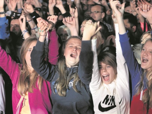 Tak było na "Festiwalu Marzeń" w zeszłym roku. Wówczas zagrali m.in. LemON czy Kate Ryan. 24 sierpnia szykuje się również dobra rozrywka. Naprawdę warto przyjść i posłuchać!