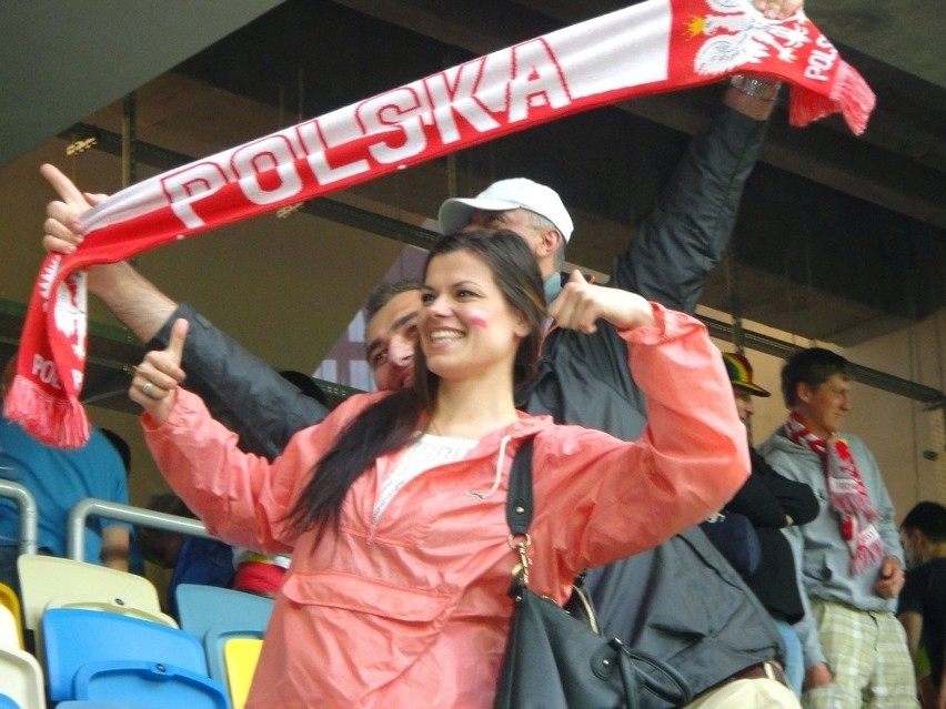 Polscy kibice we Lwowie na meczu Dania - Portugalia