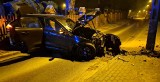 Kierowca uderzył w słup energetyczny w Poznaniu. Mieszkańcy nie mieli prądu