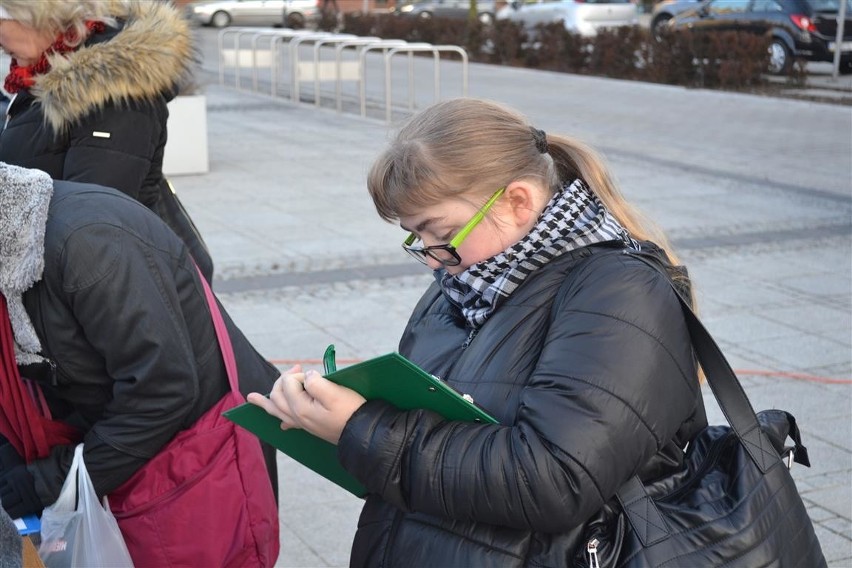 Częstochowa: Antyrządowa manifestacja w Dzień Kobiet