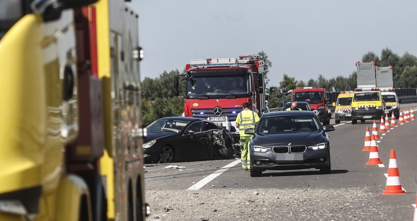 Do zdarzenia doszło na A4 w Terliczce k. Rzeszowa. Samochód...