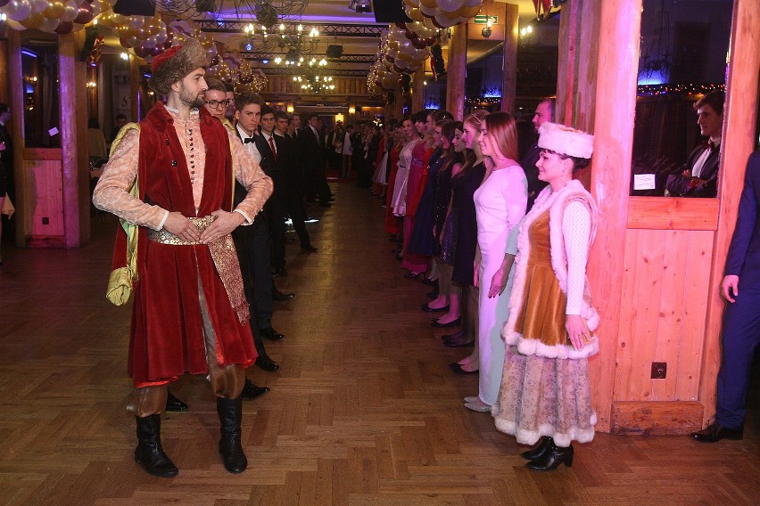 Studniówka II LO im. Marii Konopnickiej w Katowicach