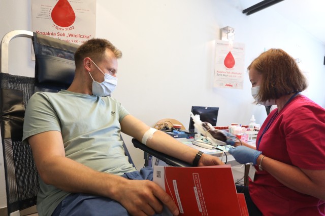 Kopalniane akcje krwiodawstwa, organizowane w szybie Regis, to już w Wieliczce tradycja. Podczas ostatniej zebrano aż 53 litry krwi, od 119 osób