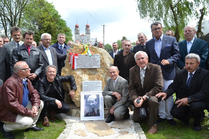 W Czernicy odsłonięto obelisk upamiętniający legendarnego...