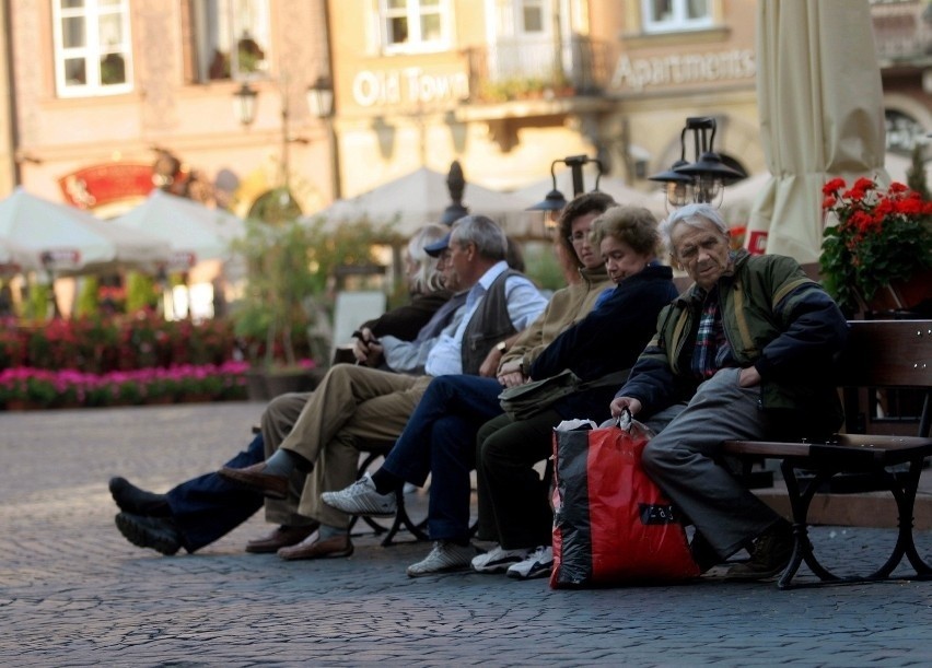 Wysokość świadczeń emerytalnych seniorów w 2023 roku będzie...