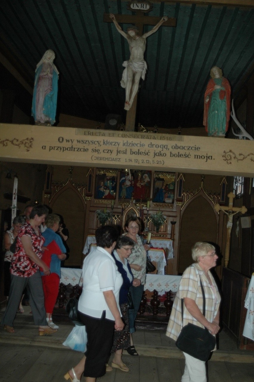 Kościól św. Anny w Oleśnie odwiedzają tlumy pielgrzymów i...