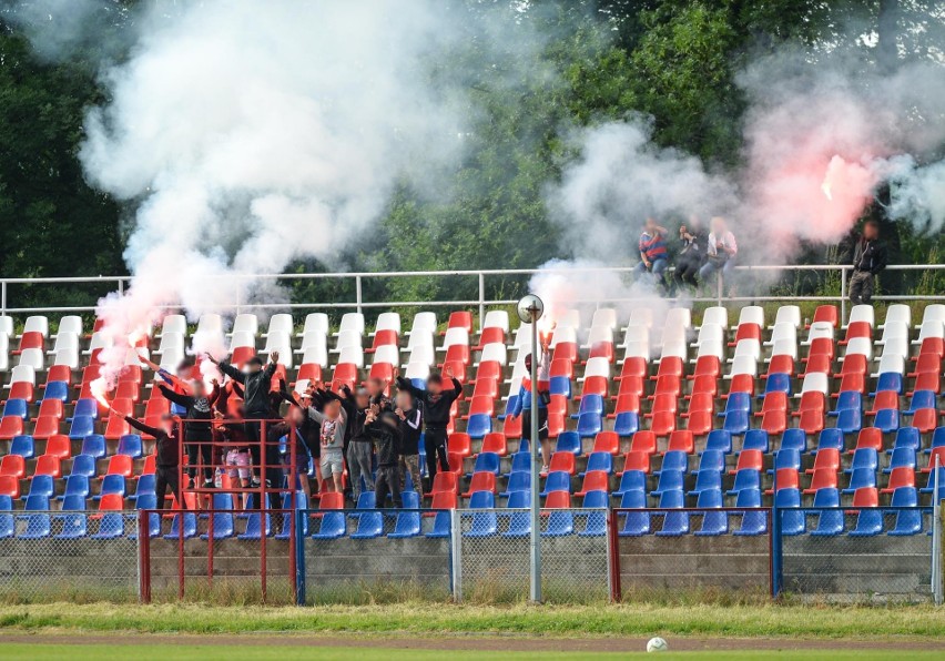 4 liga podkarpacka. Polonia Przemyśl zremisowała ze Stalą II Stalowa Wola 2:2 [ZDJĘCIA]