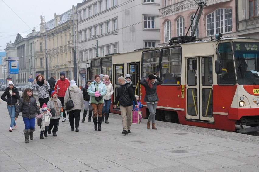 W Katowicach zima trzyma. Ujemne temperatury to nic, skoro w...