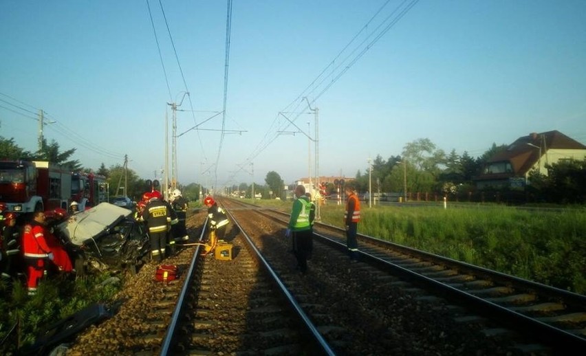 Wypadek w Blachowni na przejeździe kolejowym 11.5.2018