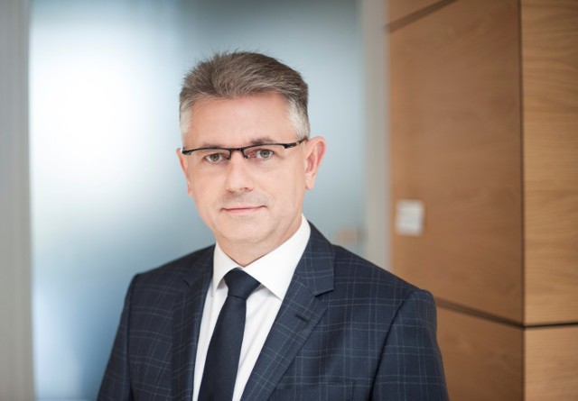Jarosław Starczewski, Dyrektor Wykonawczy ds. Rynku Klientów-Operatorów Orange Polska