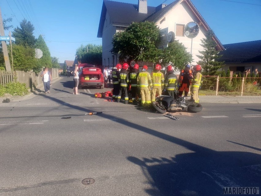 Motocyklista ranny w wypadku w Górkach. Na miejscu lądował śmigłowiec LPR