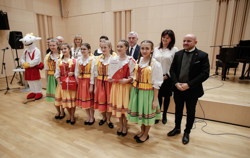 Oto laureaci VI Świętokrzyskiego Konkursu Pieśni i Piosenki Patriotycznej i Żołnierskiej [WIDEO, ZDJĘCIA]