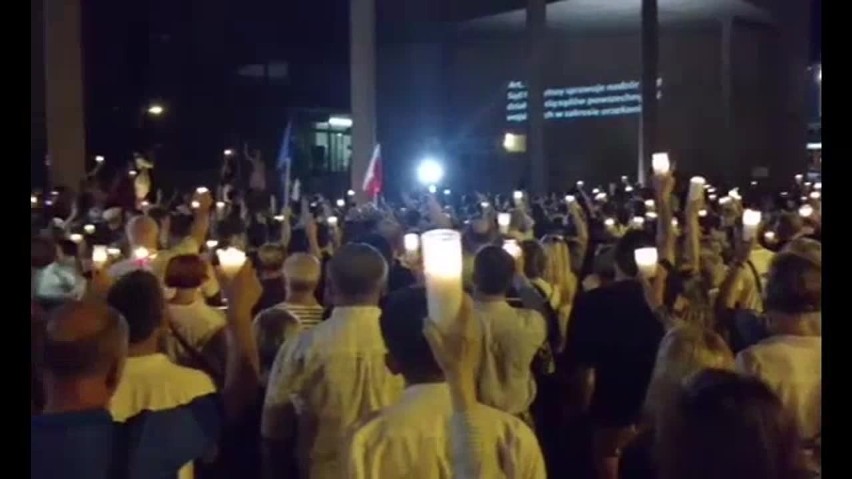 Manifestacja w Katowicach przed Sądem Okręgowym