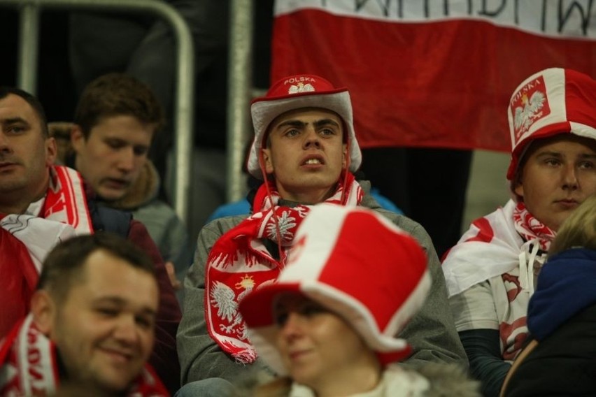 Polska - Słowacja. Kibice na Stadionie Wrocław (ZDJĘCIA)