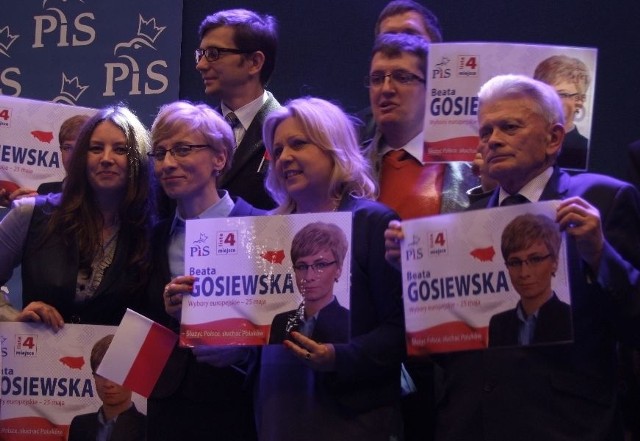 Konwencja wyborcza Prawa i Sprawiedliwości - świętokrzyska drużyna senator Beaty Gosiewskiej.