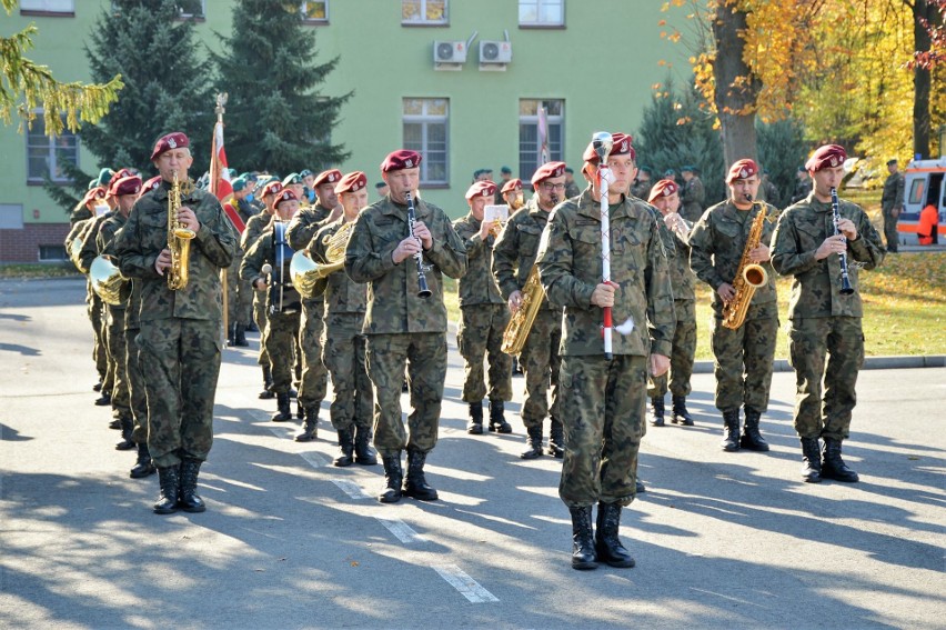 Przysięgę żołnierze złożyli w piątek na terenie opolskich...