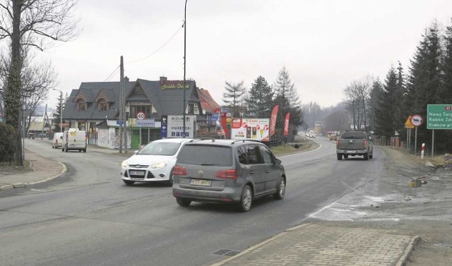 W tym miejscu ma powstać nowe rondo na zakopiance. Tego chce miasto, GDDKiA to analizuje