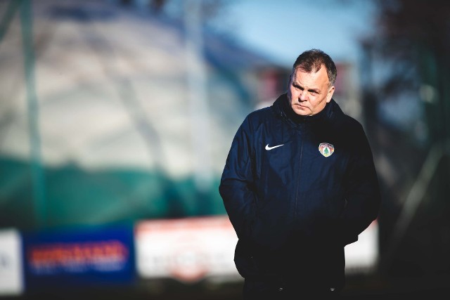 Tomasz Tułacz trenerem Puszczy jest od sierpnia 2015 roku