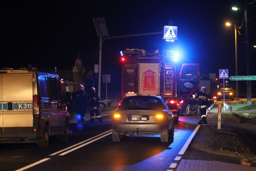 Śmiertelny wypadek na drodze krajowej numer 77 relacji Stalowa Wola - Sandomierz. Nie żyje motocyklista (ZDJĘCIA)