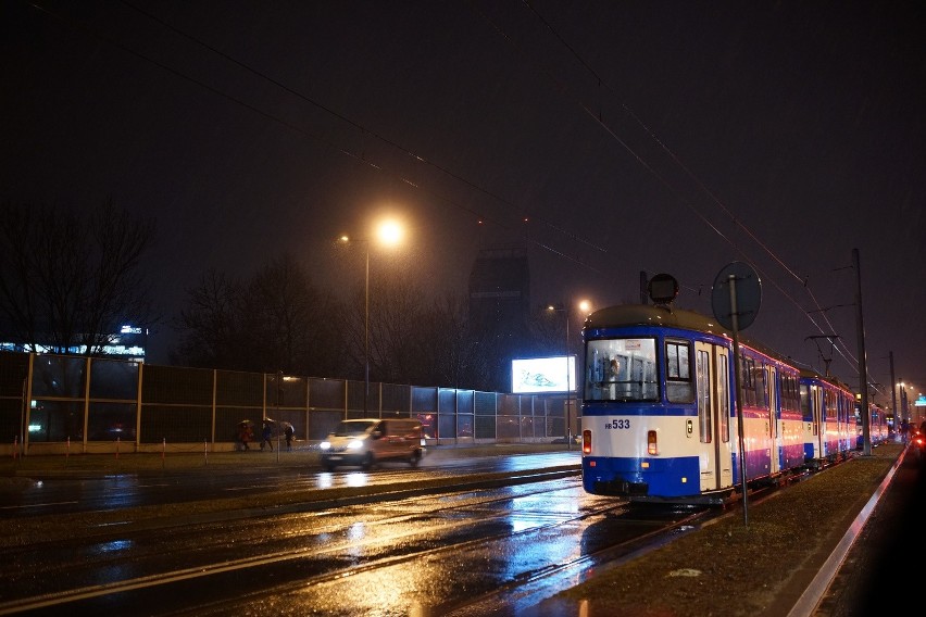 Kraków. Poważna awaria sieci energetycznej, tysiące osób bez prądu