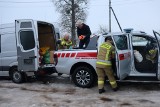 Dary z gminy Wielka Wieś, a wśród nich wóz strażacki, żywność, środki czystości i odzież trafiły na Ukrainę