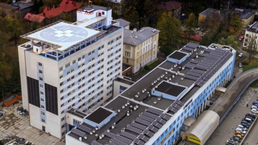 Szpital Śląskie w Cieszynie ogranicza wizyty na oddziale rehabilitacyjnym i wprowadza obowiązkowe maseczki