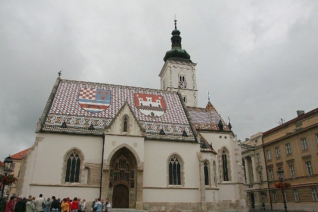 Sercem placu św. Marka w Zagrzebiu jest średniowieczna bazylika.