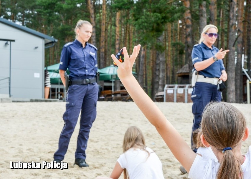 Tegoroczne wakacje są najbezpieczniejsze od lat - informuje...