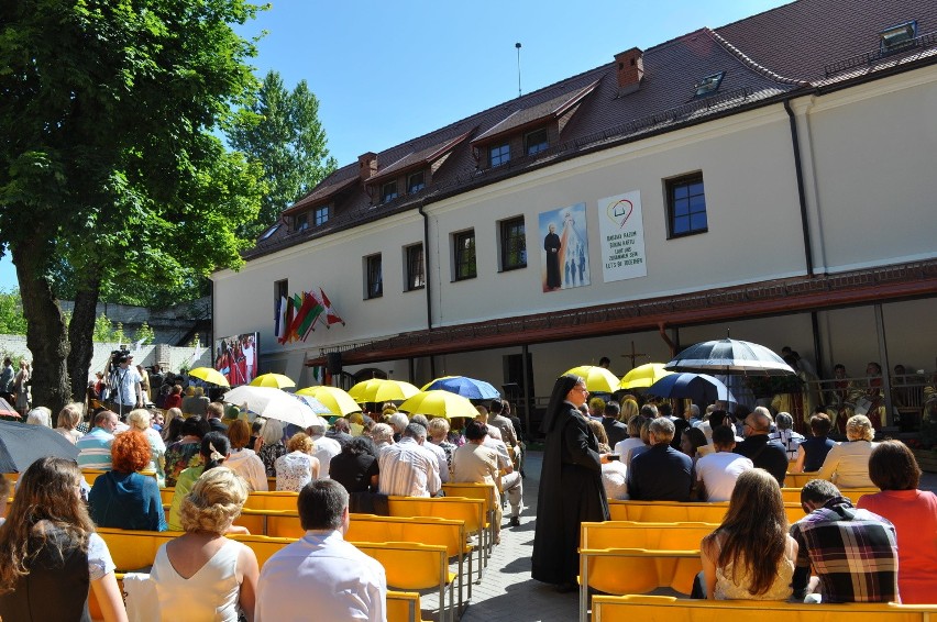 Czerwiec, 2013 rok, uroczyste otwarcie hospicjum przy ul....