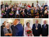 Złote gody 2020 w Pałacu Branickich w Białymstoku. Pary dostały medale na 50-lecie pożycia małżeńskiego (zdjęcia)