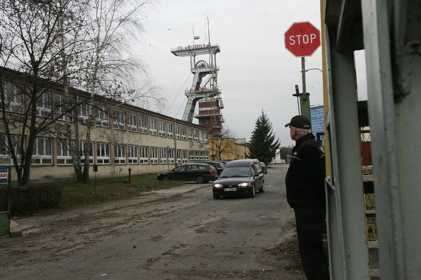 Wstrząs w kopalni w Polkowicach. Ośmiu górników nie żyje