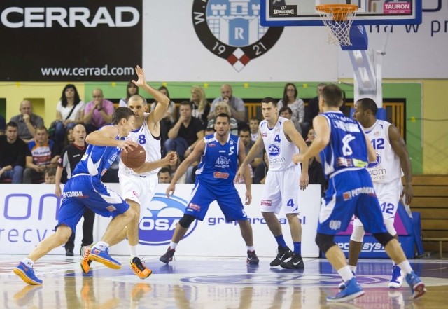 Organizacja Rosa jest jedynym ośrodkiem koszykarskim w kraju mającym zespoły, które będą występować od Tauron Basket Ligi do trzeciej ligi, a także w rozgrywkach młodzieżowych.