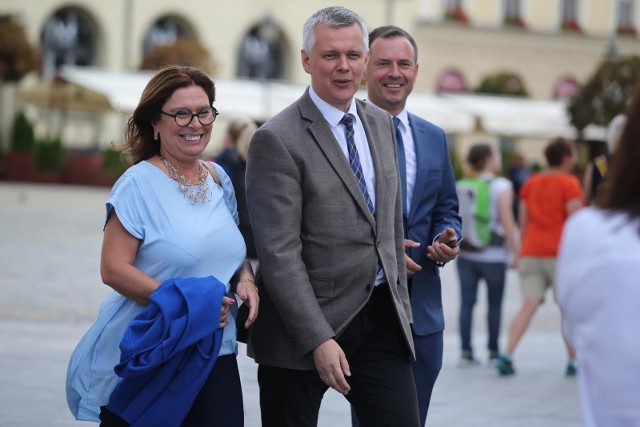 Wiceprzewodniczący PO Tomasz Siemoniak namawiał Kidawę-Błońską do startu we Wrocławiu