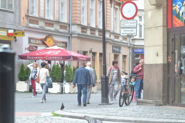 Na ul. 11 Listopada obowiązuje zakaz ruchu. I tak pozostanie