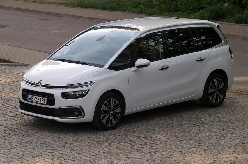 Citroën Grand C4 Picasso. Większy niż wygląda...