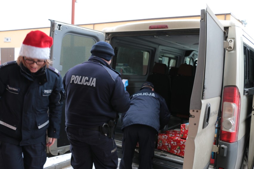 "Niebieska Gwiazdka" Komendy Powiatowej Policji w Makowie Mazowieckim. "Dla mnie to ogromny szok" [ZDJĘCIA+WIDEO]