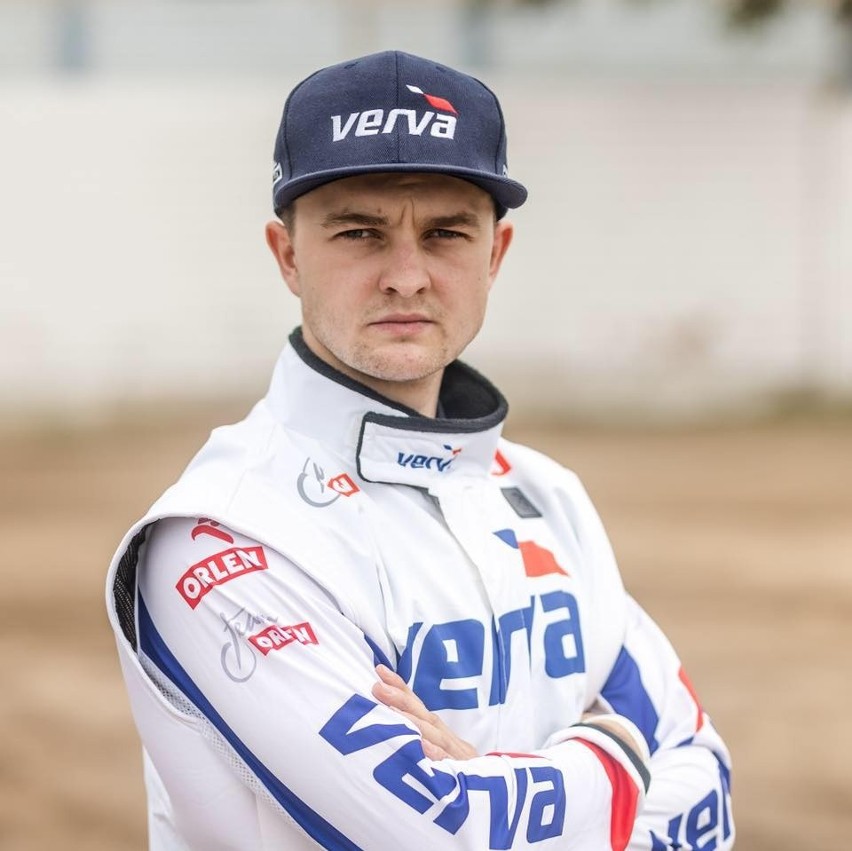 Maciej Giemza z Piekoszowa wystartuje w Rajdzie Dakar w Arabii Saudyjskiej. Motocyklista ORLEN Team pojedzie z numerem 22