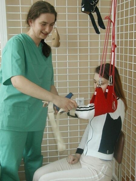 Ania pracuje na oddziale rehabilitacji szpitala powiatowego w Mielcu. W przyszłości będzie fizjoterapeutą.