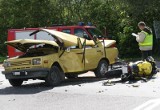 Jak doszło do zderzenia motocyklu z osobówką w Zbydniowie? 