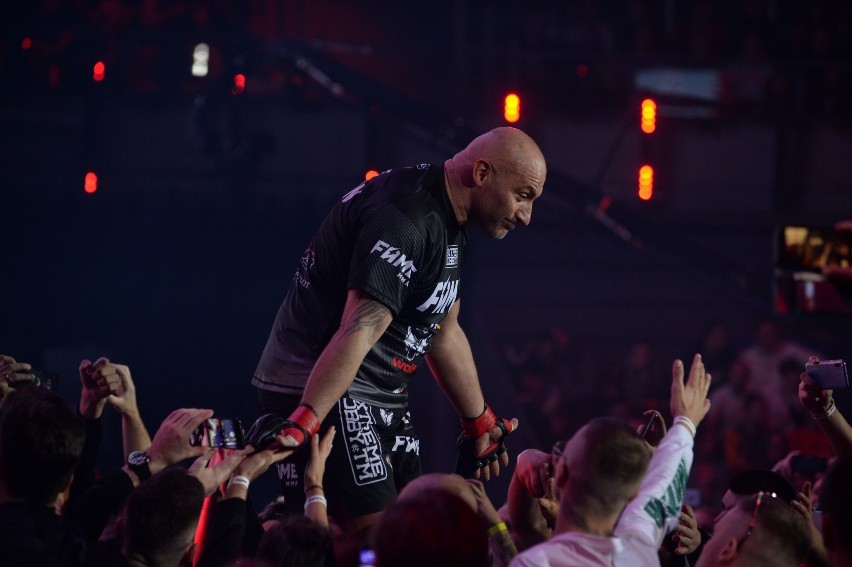 Fame MMA 5. Marcin Najman pokonał Bonusa BGC. Nokaut w...