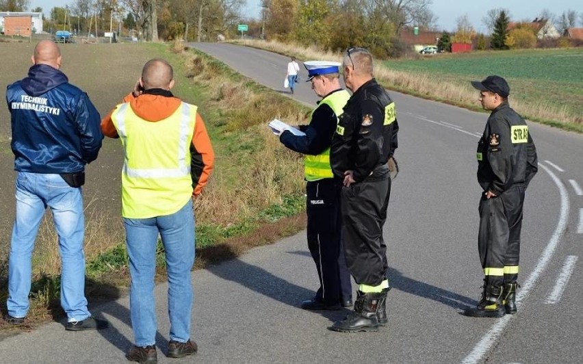 Śmiertelny wypadek w Gniewie. W miejscu zdarzenia zamiast drzewa stanie znak z ograniczeniem prędkości 