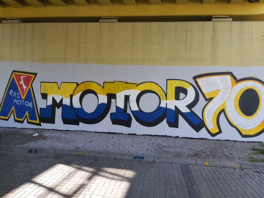 70 graffiti na 70-lecie Motoru Lublin. Trwa akcja kibiców. Zobacz zdjęcia