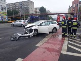 Wypadek na placu Solidarności. Jedna osoba ranna