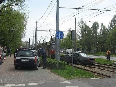 BMW zablokowało tory tramwajowe w Częstochowie