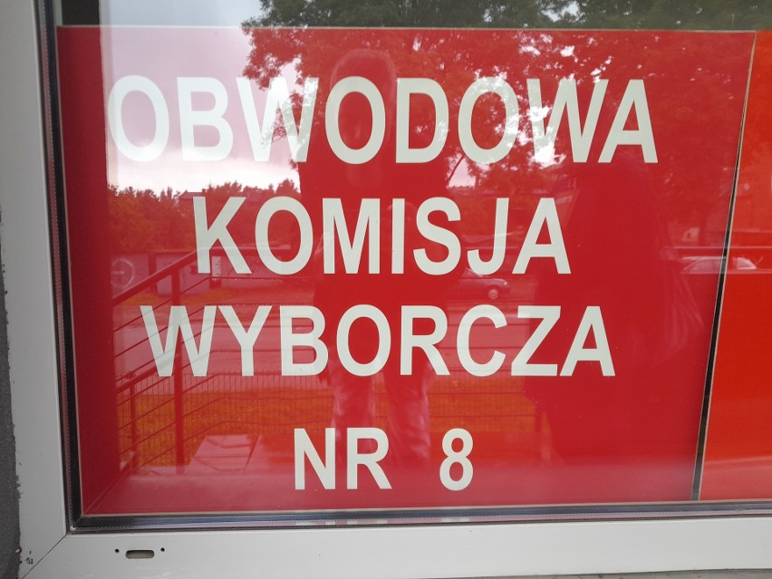 W Rudzie Śląskiej trwają przedterminowe wybory prezydenta...