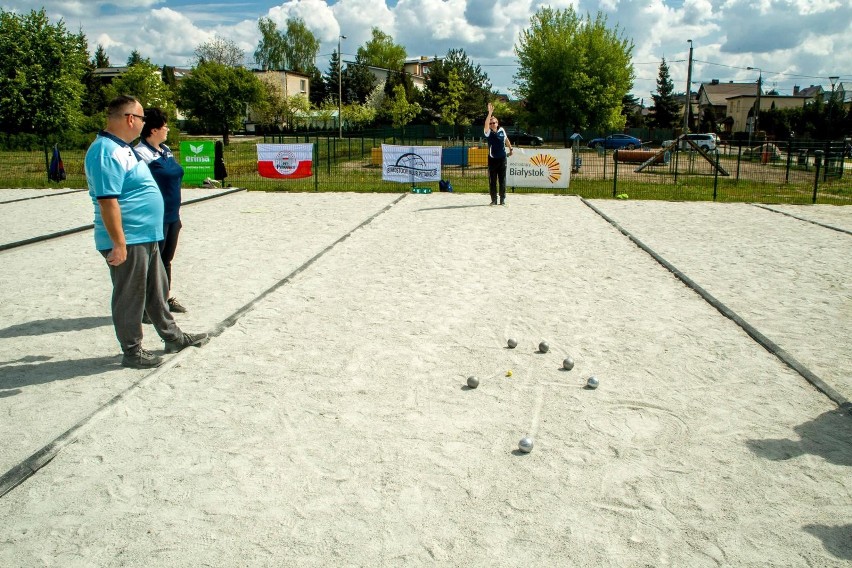 Turniej w petankę rozegrany został na bulodromach Parku...