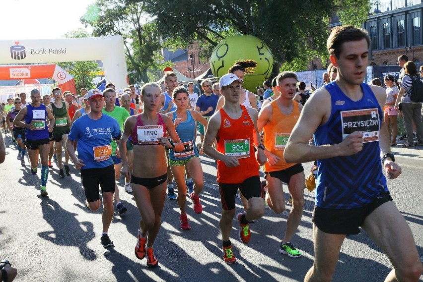 Bieg Fabrykanta 2016. 10 kilometrów szlakiem fabrykanckiej Łodzi [ZDJĘCIA]