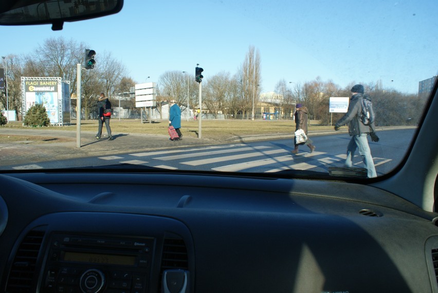 Do już funkcjonujących nakazów dojdzie ustąpienie...